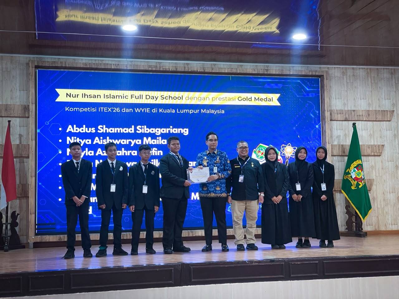 Raih Prestasi Internasional Di Bidang Iptek, Walikota Medan Mengapresiasi Dan Berdialog Dengan Siswa Siswi Nur Ihsan